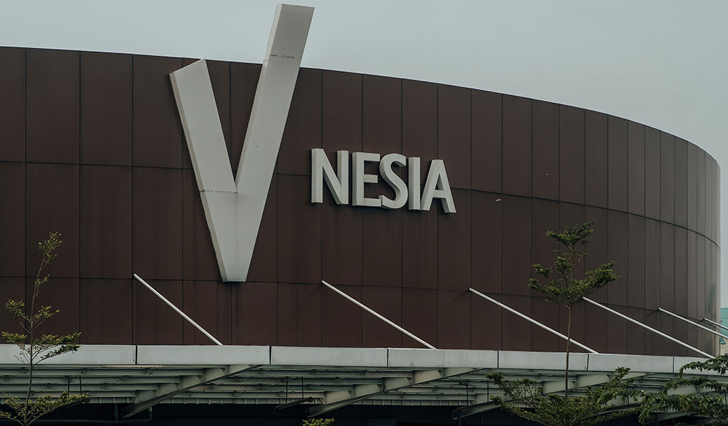 PT Pulo Mas Jaya Renovasi V-nesia Mall